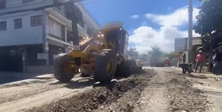 Alcaldía de Jarabacoa actúa tras hundimiento vial
