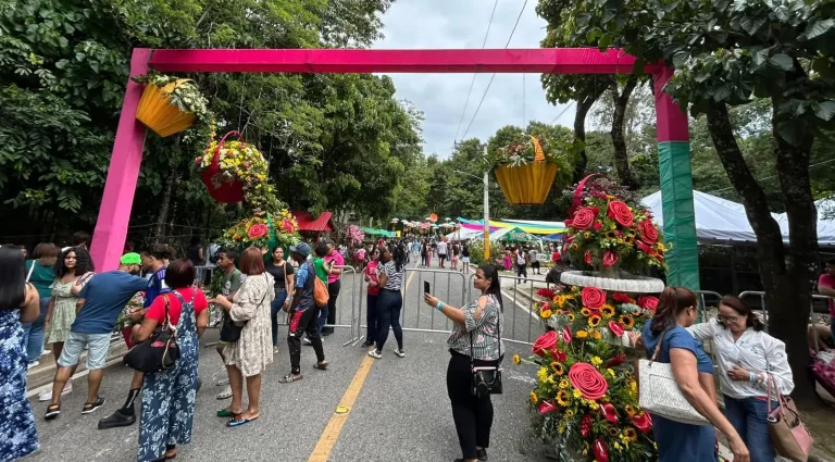 Jarabacoa da la Bienvenida al Festival de las Flores 2025