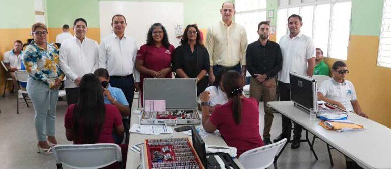 INABIE realiza jornada de salud visual en Jarabacoa