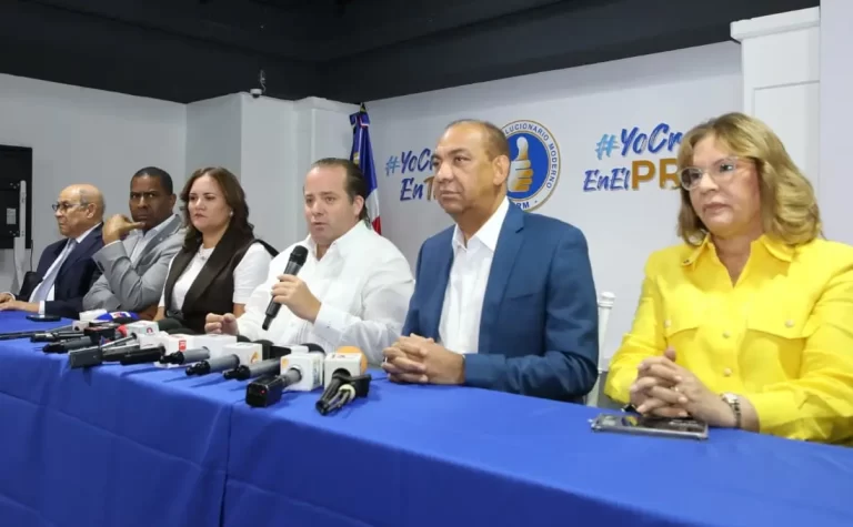 PRM se reúne en Jarabacoa para definir su futuro político