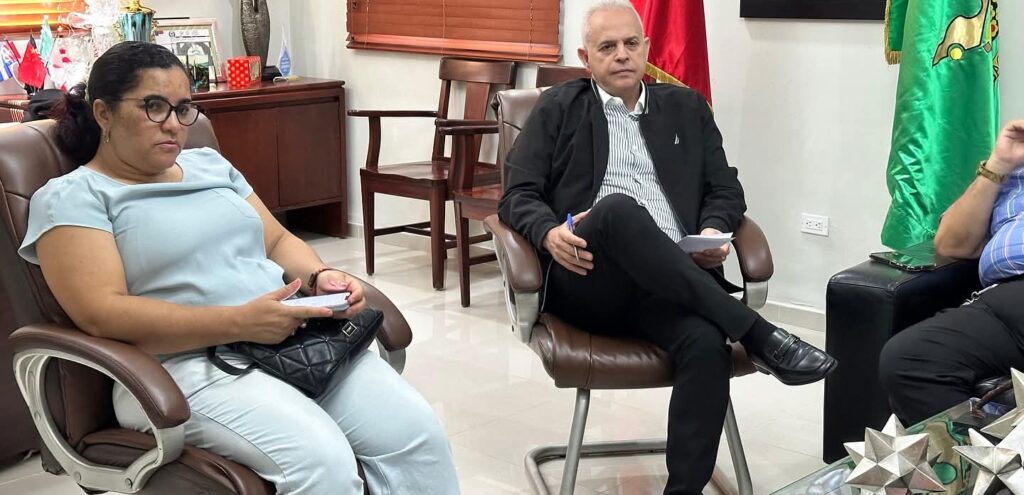 Jarabacoa refuerza lazos entre el Ayuntamiento y las comunidades