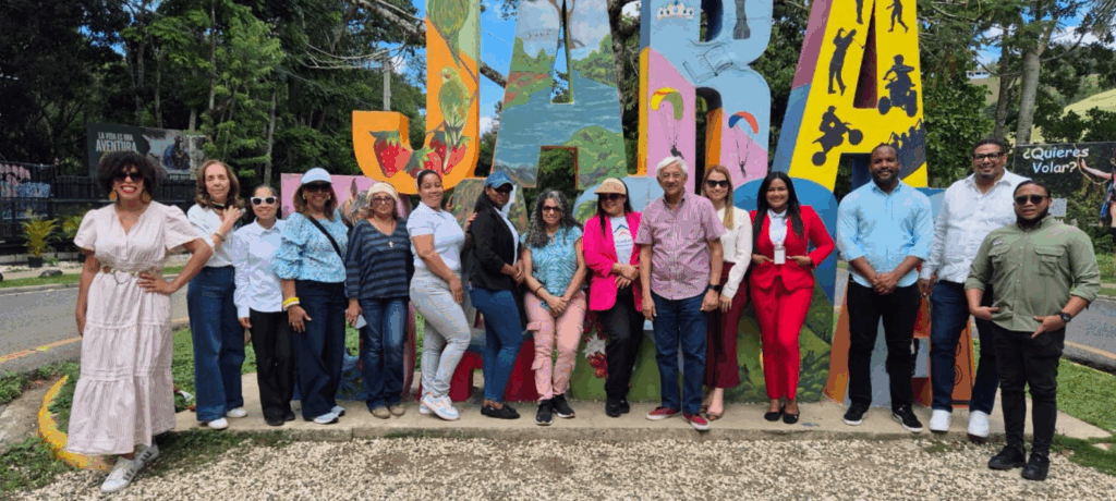 Jarabacoa impulsa alianza turística entre MITUR y Adompretur