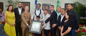 Jarabacoa rinde homenaje oficial a Nelson Cruz
